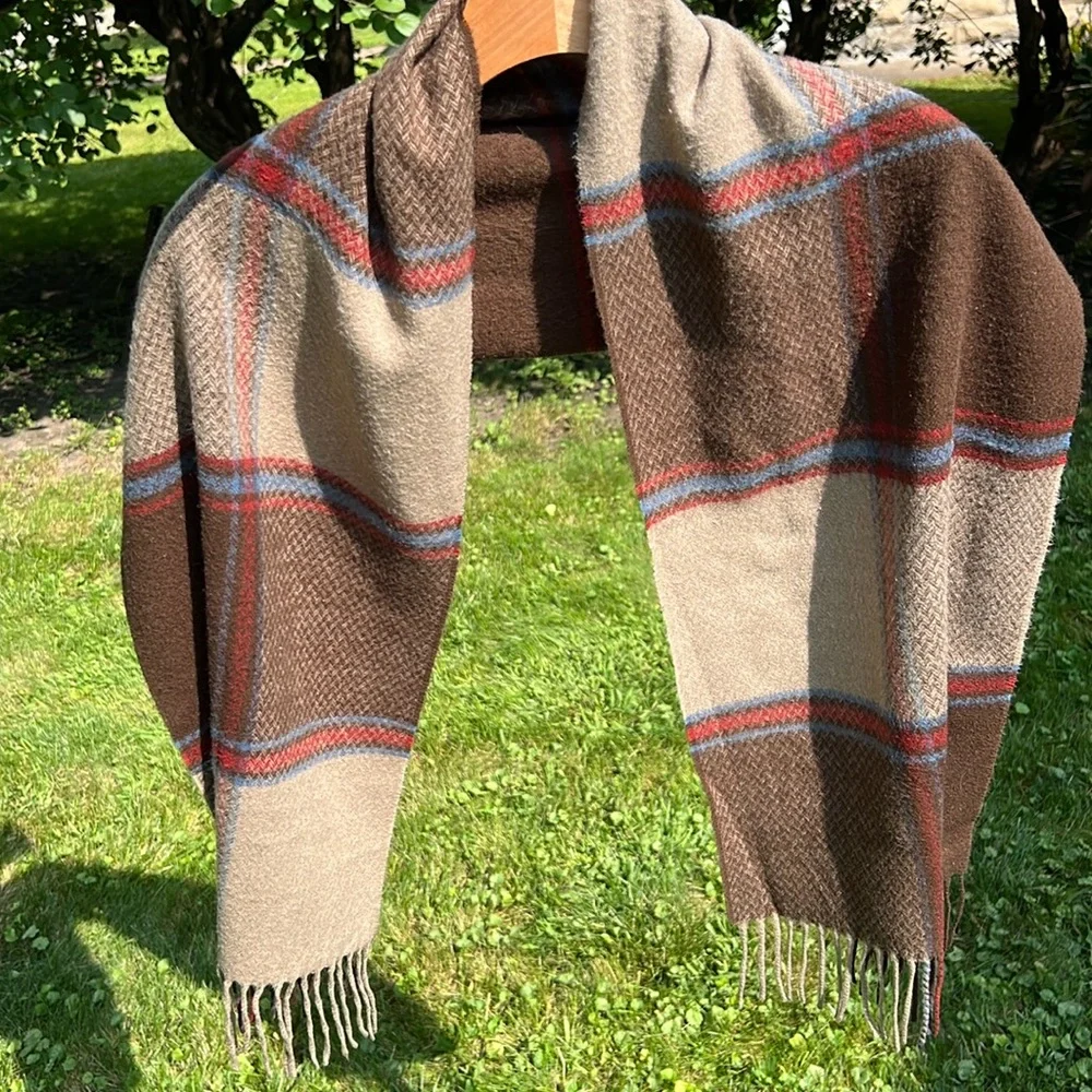 🐑Woodward Plaid Cashmere Wool Fringed Scarf | Taupe Brown Blue + Red